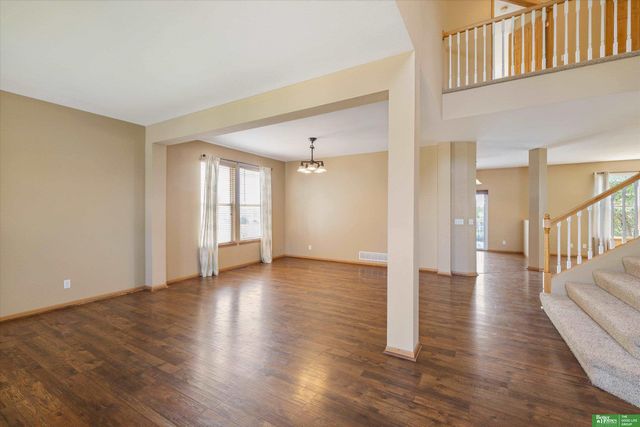 2310 Sand Hills Drive, Papillion, NE 68046