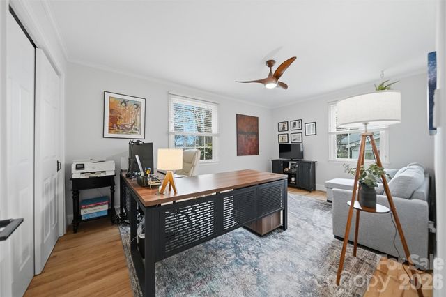 1002 S Brady Avenue, Newton, NC 28658