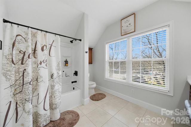 1002 S Brady Avenue, Newton, NC 28658