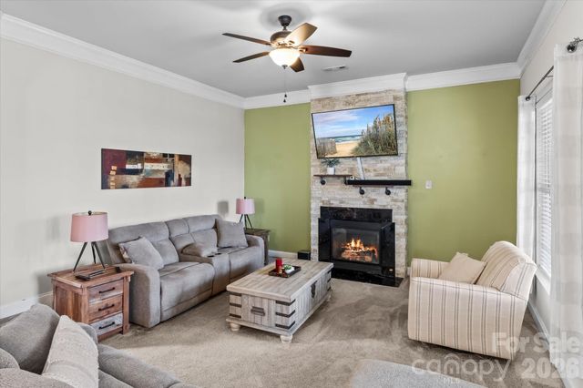186 Autumn Frost Avenue, Statesville, NC 28677