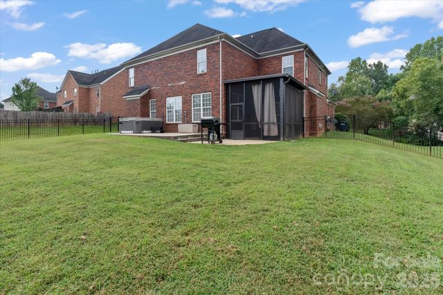 186 Autumn Frost Avenue, Statesville, NC 28677