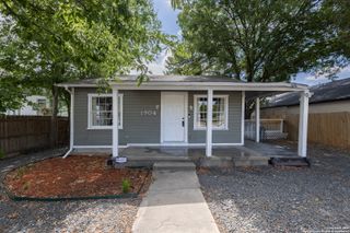 1804 N Hamilton, San Antonio, TX 78201