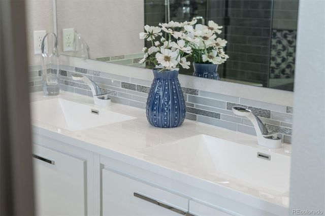 7857 Vallagio Lane, Englewood, CO 80112