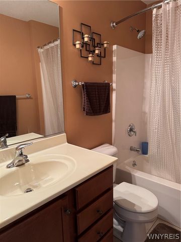 4331 Berkley Place O4, Hamburg, NY 14075