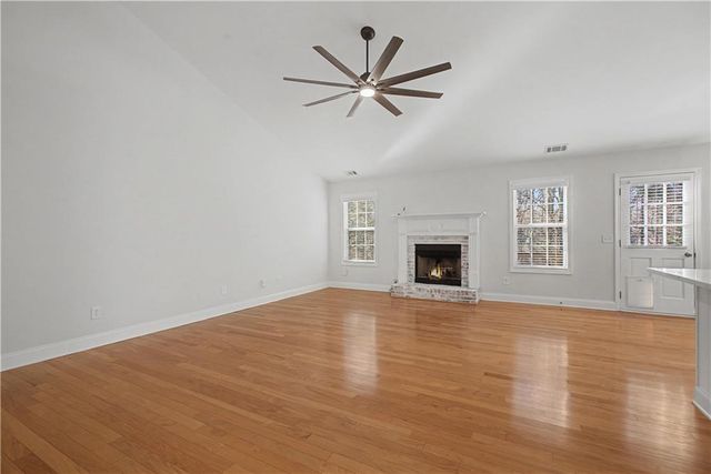 4235 Crestwood Bend Circle, Buford, GA 30518