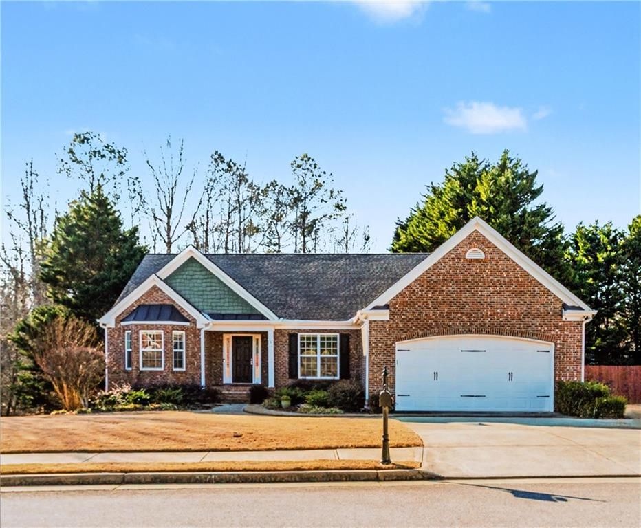 4235 Crestwood Bend Circle, Buford, GA 30518
