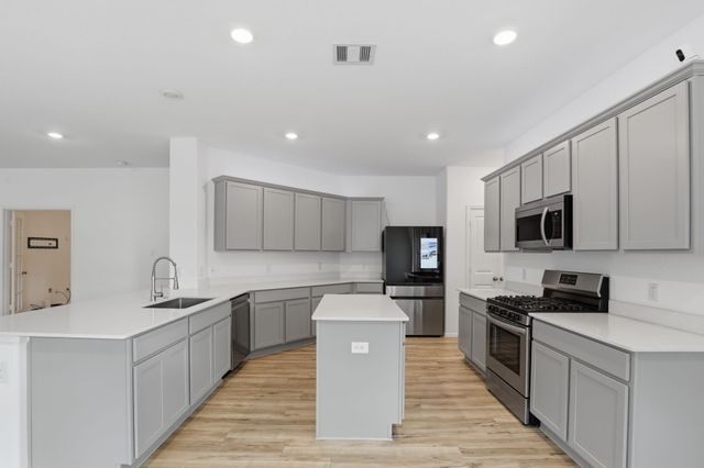 9814 Kingston Liberty Lane, Baytown, TX 77521