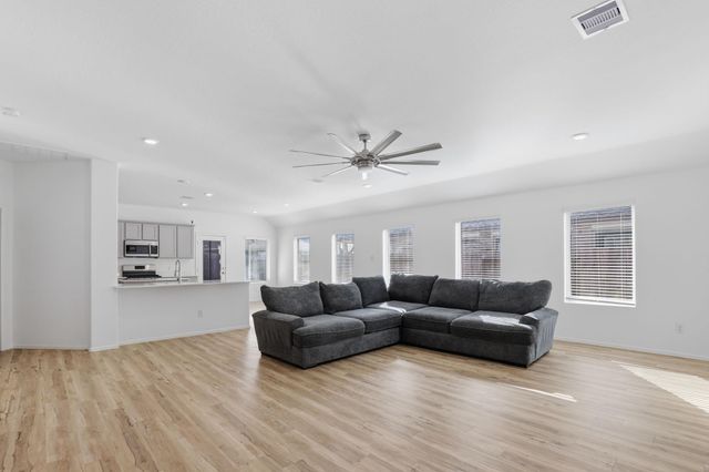 9814 Kingston Liberty Lane, Baytown, TX 77521