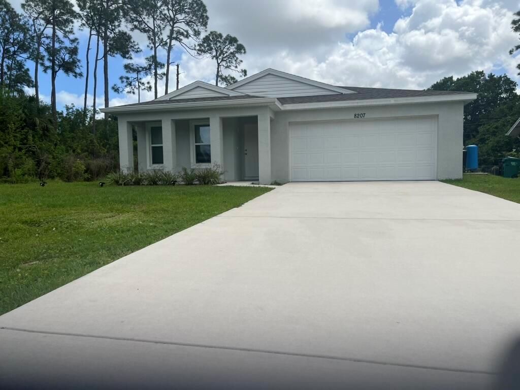 8207 Fort Walton Avenue, Fort Pierce, FL 34951