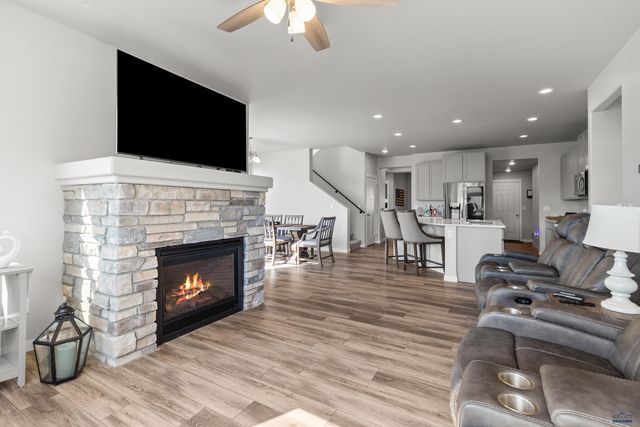 506 SOLOMON CT, Rapid City, SD 57703