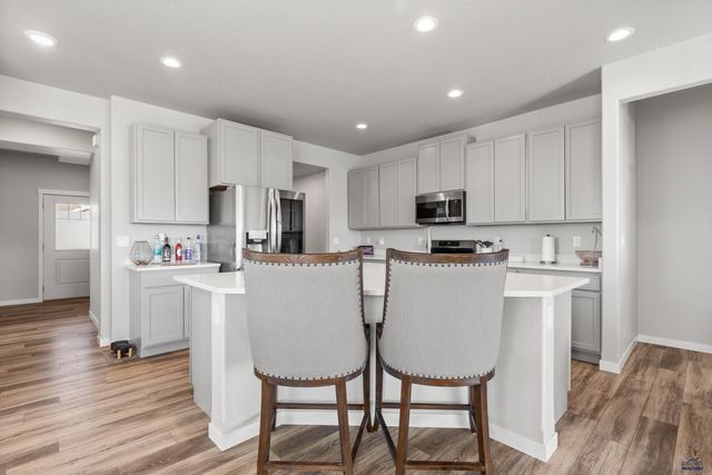 506 SOLOMON CT, Rapid City, SD 57703