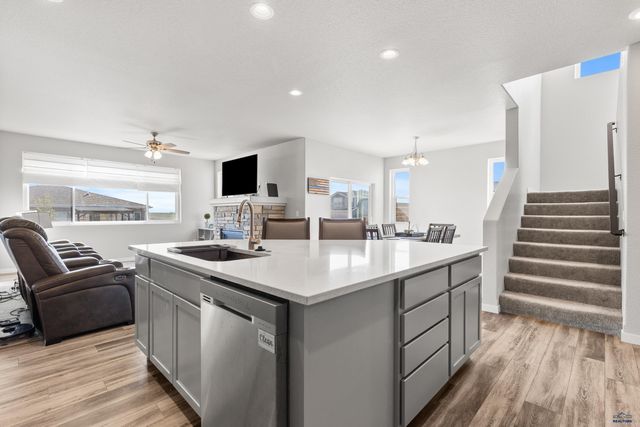 506 SOLOMON CT, Rapid City, SD 57703