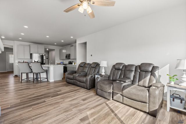 506 SOLOMON CT, Rapid City, SD 57703