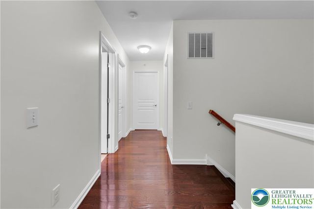8638 Mayfair Court, Upper Macungie Twp, PA 18031
