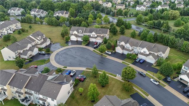 8638 Mayfair Court, Upper Macungie Twp, PA 18031