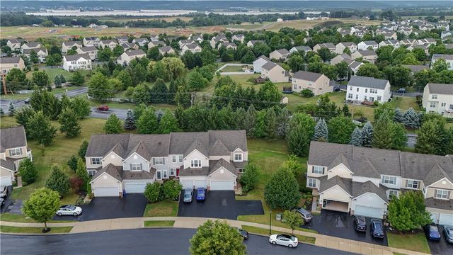 8638 Mayfair Court, Upper Macungie Twp, PA 18031