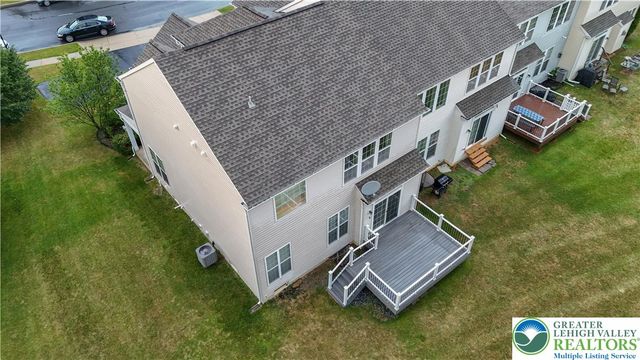 8638 Mayfair Court, Upper Macungie Twp, PA 18031