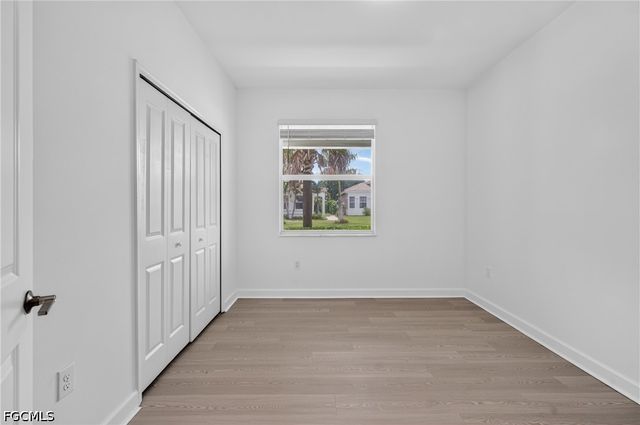 9156 Leatherwood LOOP, Lehigh Acres, FL 33936