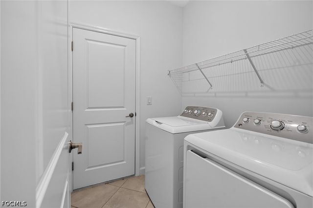 9156 Leatherwood LOOP, Lehigh Acres, FL 33936
