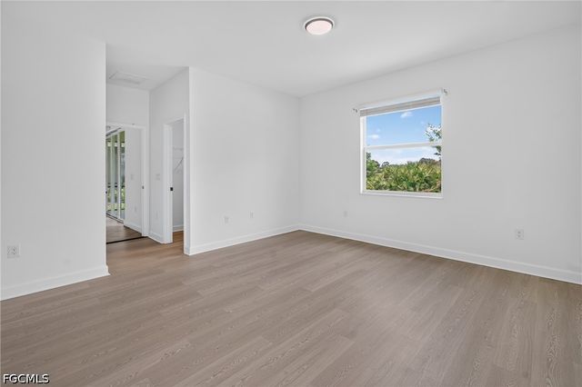 9156 Leatherwood LOOP, Lehigh Acres, FL 33936