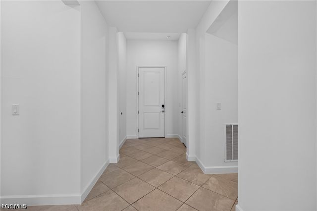 9156 Leatherwood LOOP, Lehigh Acres, FL 33936