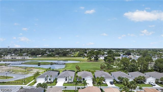 9156 Leatherwood LOOP, Lehigh Acres, FL 33936