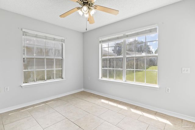 1066 Brownfield Rd, Pensacola, FL 32526