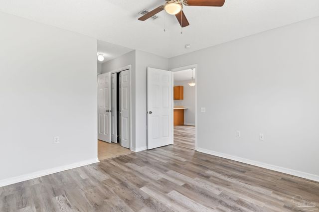 1066 Brownfield Rd, Pensacola, FL 32526
