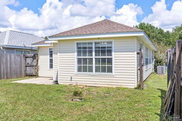 1066 Brownfield Rd, Pensacola, FL 32526