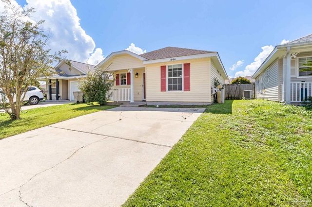 1066 Brownfield Rd, Pensacola, FL 32526