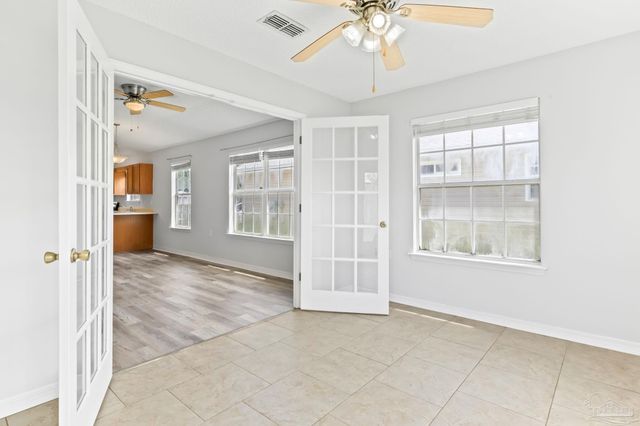 1066 Brownfield Rd, Pensacola, FL 32526