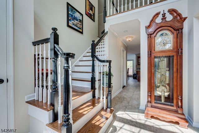 12 Sebring Rd, Franklin Twp., NJ 08873