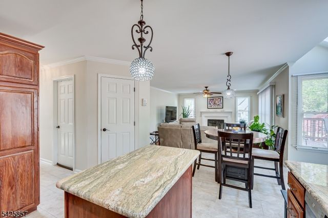 12 Sebring Rd, Franklin Twp., NJ 08873