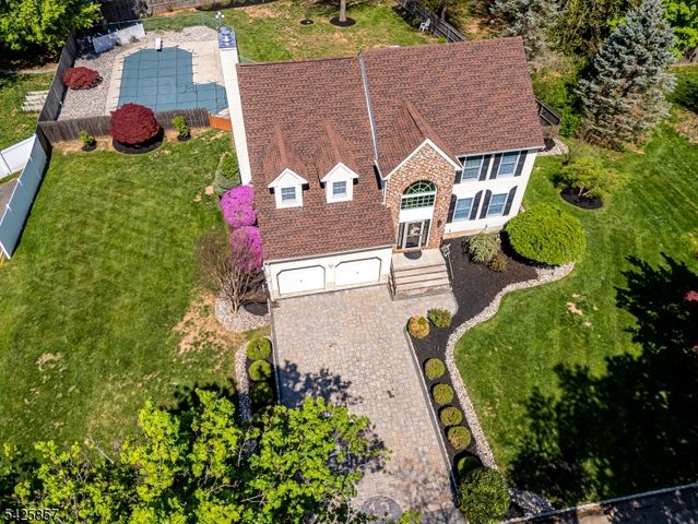 12 Sebring Rd, Franklin Twp., NJ 08873