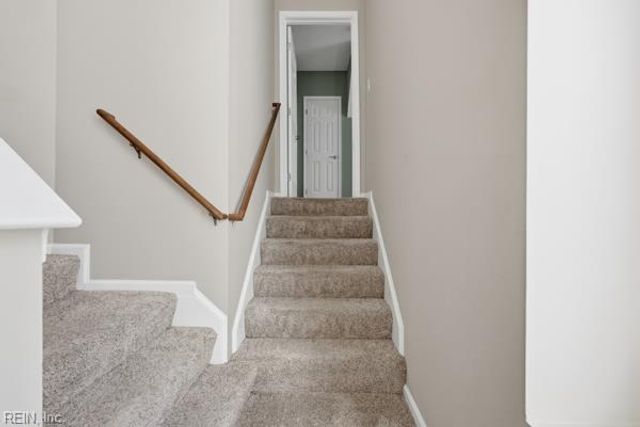 3276 Sacramento DR, Virginia Beach, VA 23456