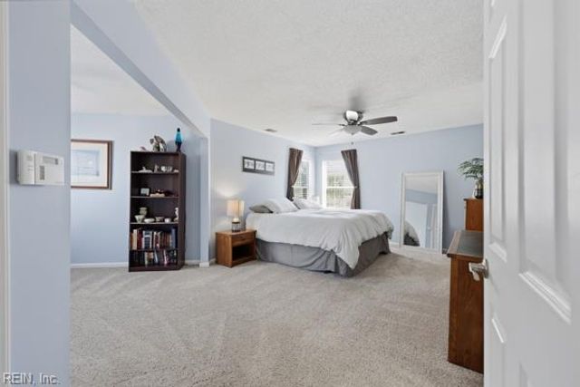 3276 Sacramento DR, Virginia Beach, VA 23456