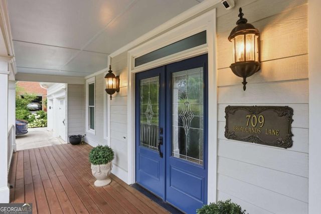 709 Broadlands Lane, Powder Springs, GA 30127