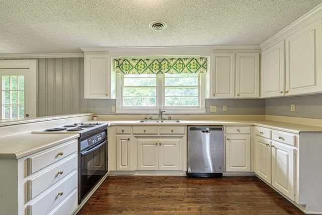 4909 Stone Station Road, Pauline, SC 29374