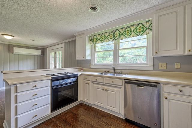 4909 Stone Station Road, Pauline, SC 29374