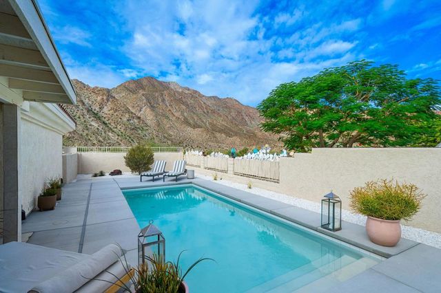53680 Avenida Montezuma, La Quinta, CA 92253