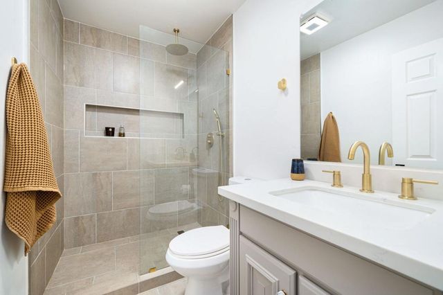 53680 Avenida Montezuma, La Quinta, CA 92253