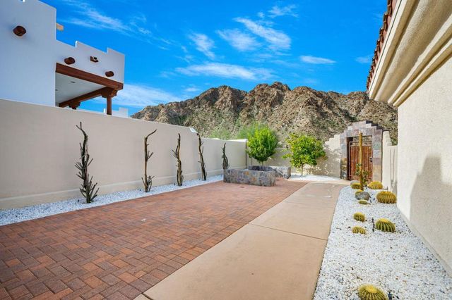 53680 Avenida Montezuma, La Quinta, CA 92253