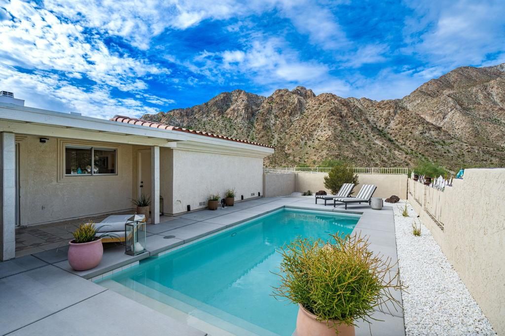 53680 Avenida Montezuma, La Quinta, CA 92253