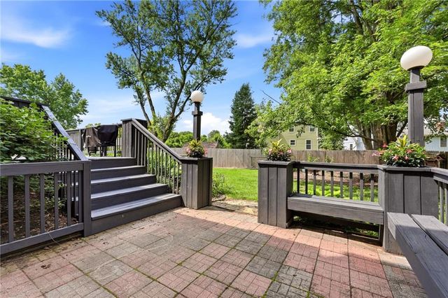 1845 E 152nd Court, Olathe, KS 66062