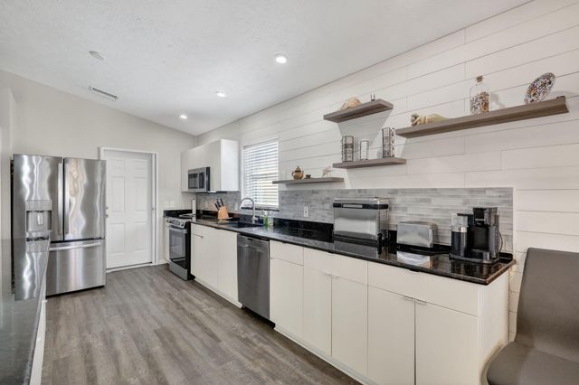 6655 Alemendra Street, Fort Pierce, FL 34951