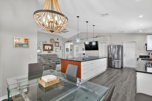 6655 Alemendra Street, Fort Pierce, FL 34951