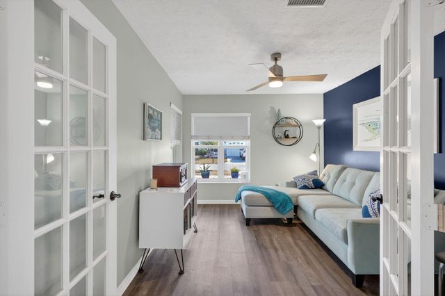 6655 Alemendra Street, Fort Pierce, FL 34951