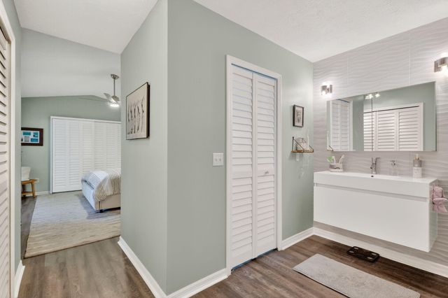 6655 Alemendra Street, Fort Pierce, FL 34951