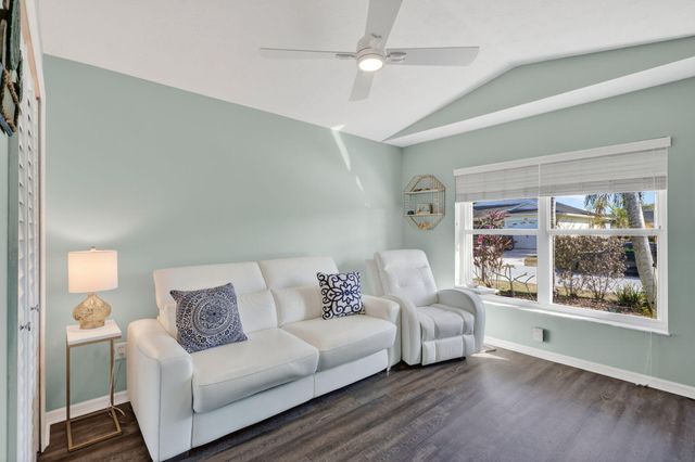 6655 Alemendra Street, Fort Pierce, FL 34951