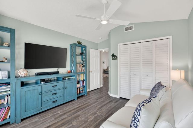 6655 Alemendra Street, Fort Pierce, FL 34951